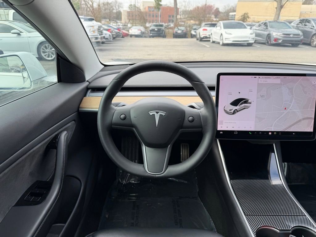 Used 2019 Tesla Model 3 Performance image 25