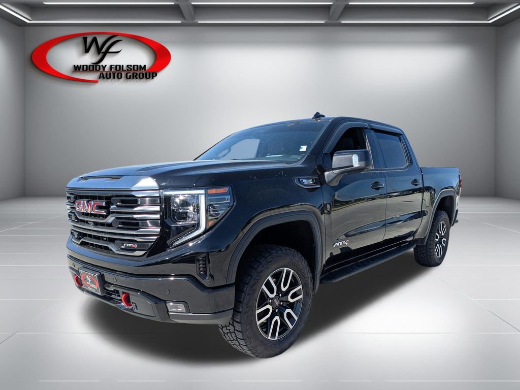Used 2024 GMC Sierra 1500 AT4 w/ Technology Package AWD/4WD image 7