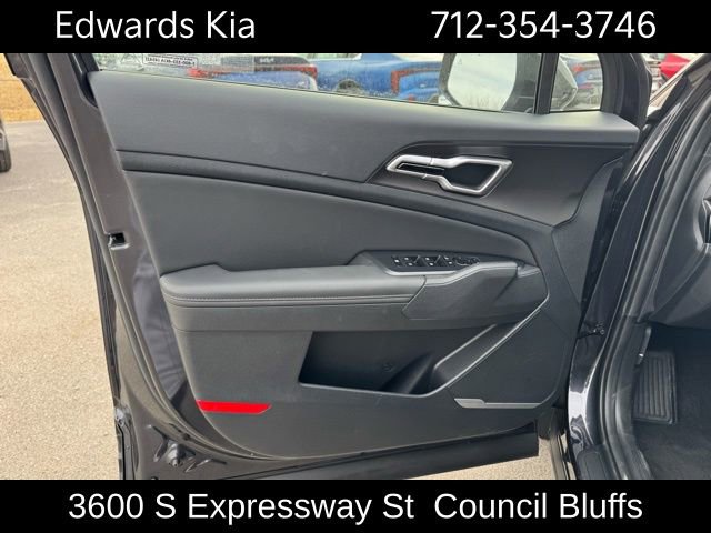 New 2026 Kia Sportage EX FWD image 17