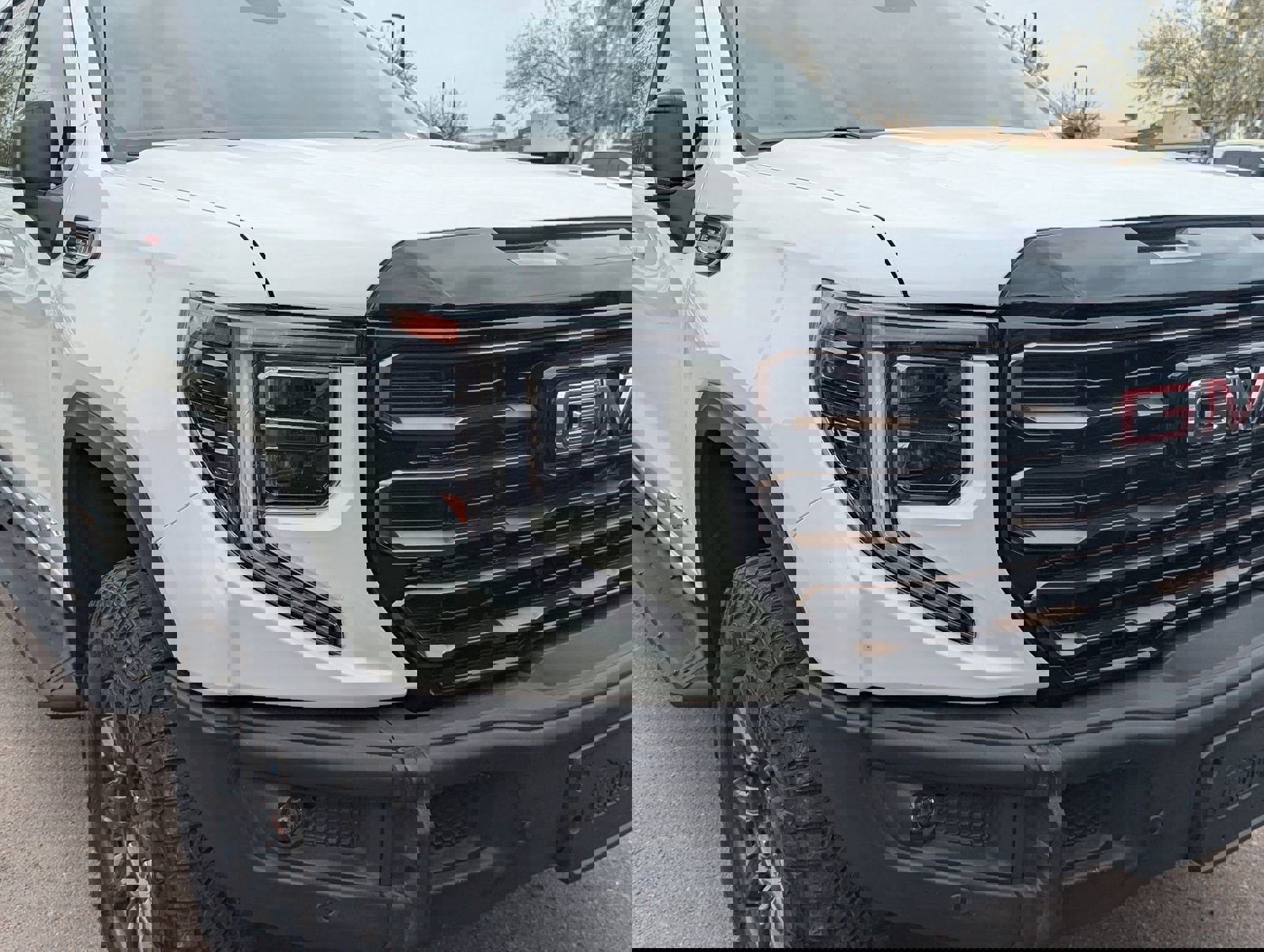 Used 2024 GMC Sierra 1500 AT4X image 4