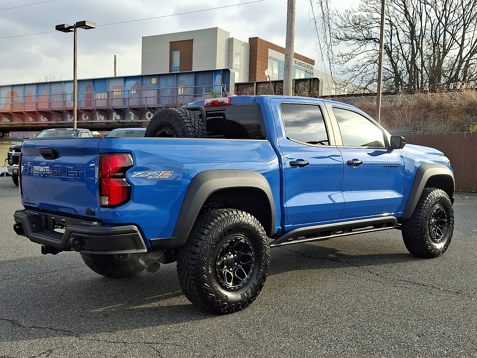 Used 2025 Chevrolet Colorado ZR2 w/ ZR2 Bison Edition image 6