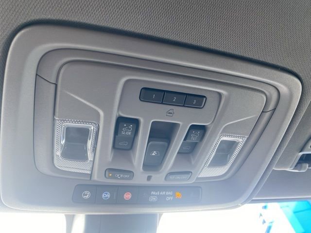 Used 2023 GMC Sierra 2500 Denali image 18