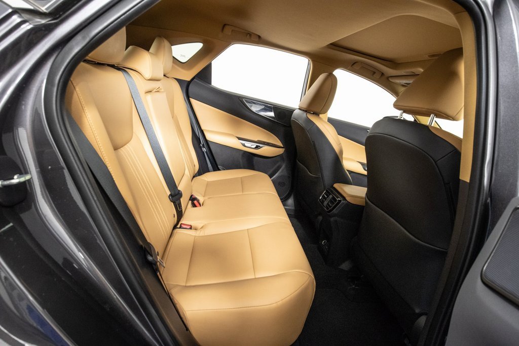 Used 2025 Lexus NX 250 FWD w/ Premium Package image 10