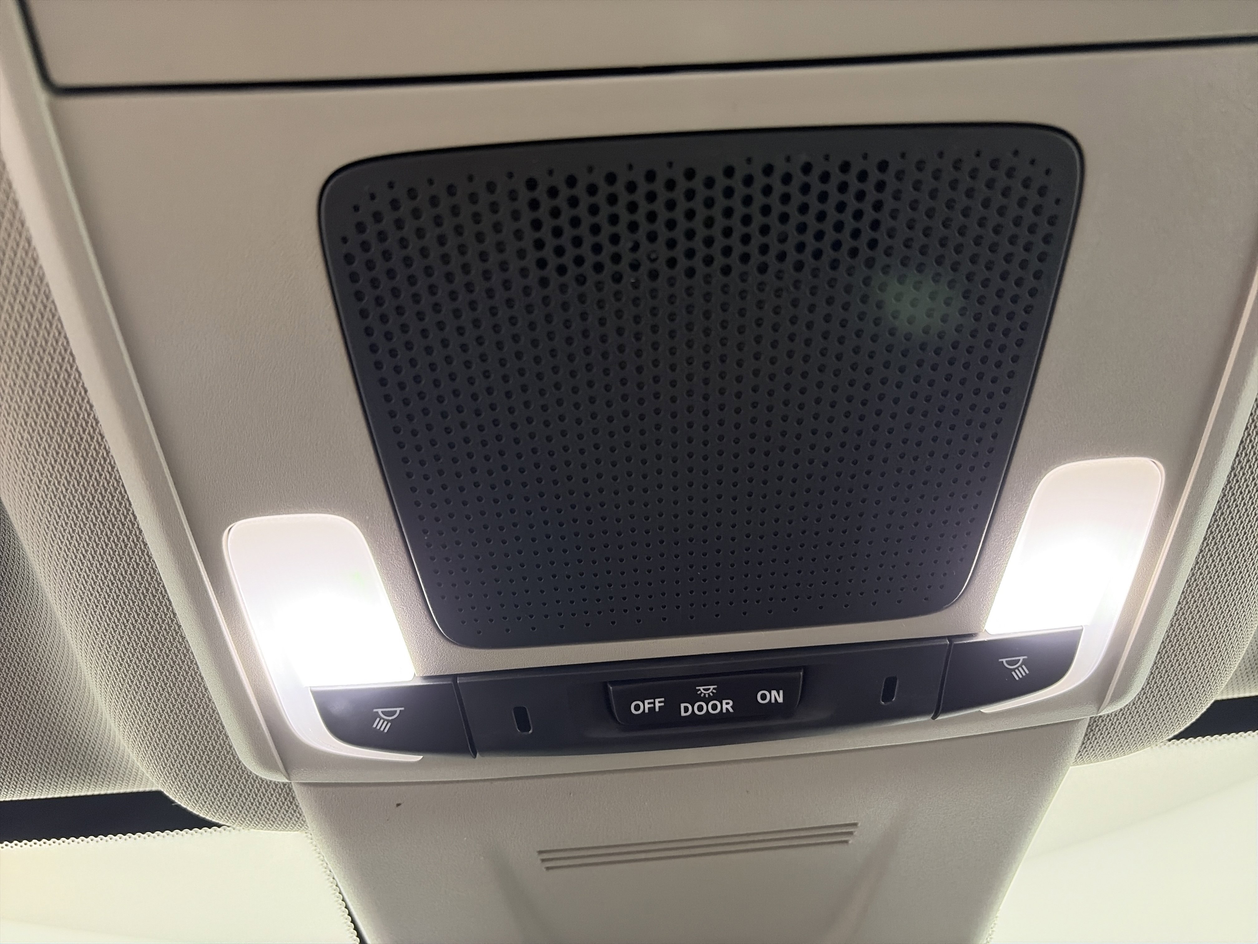 Used 2025 Honda CR-V LX image 30