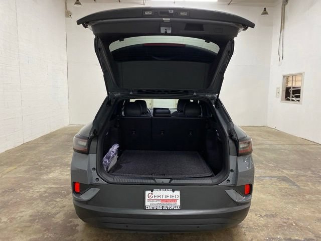 Used 2025 Volkswagen ID.4 Pro RWD image 9