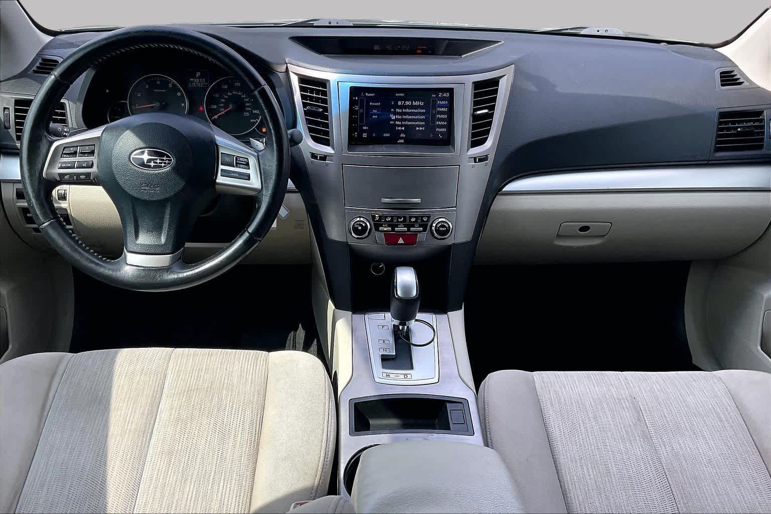 Used 2013 Subaru Outback 2.5i Premium AWD/4WD image 15