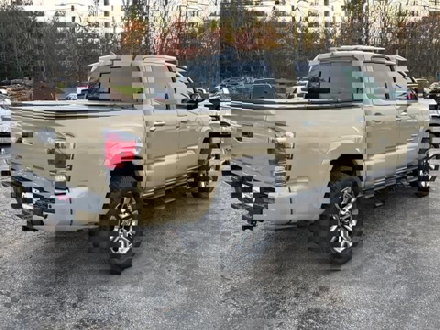 Used 2017 Toyota Tacoma Limited image 7