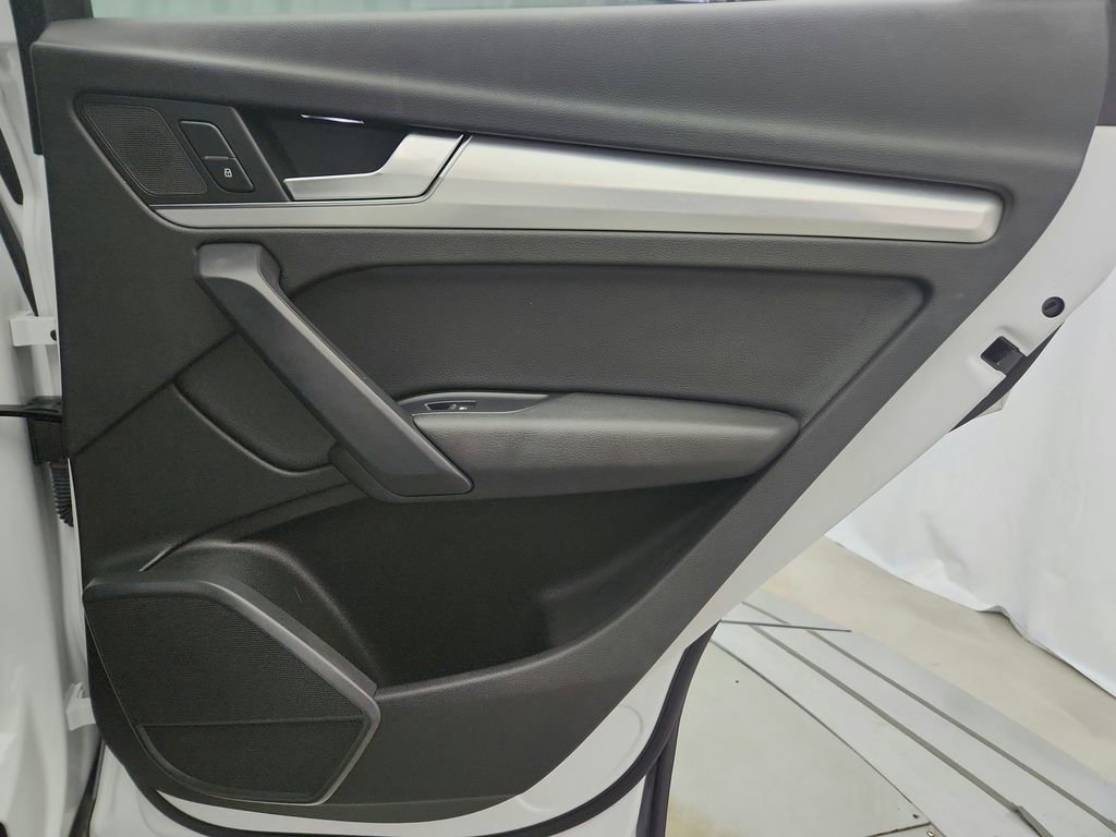 Used 2018 Audi Q5 2.0T Premium Plus image 39