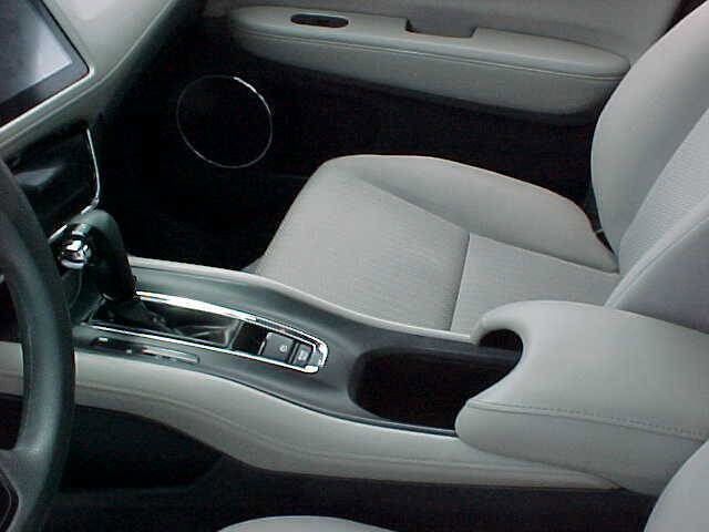 Used 2016 Honda HR-V EX image 16