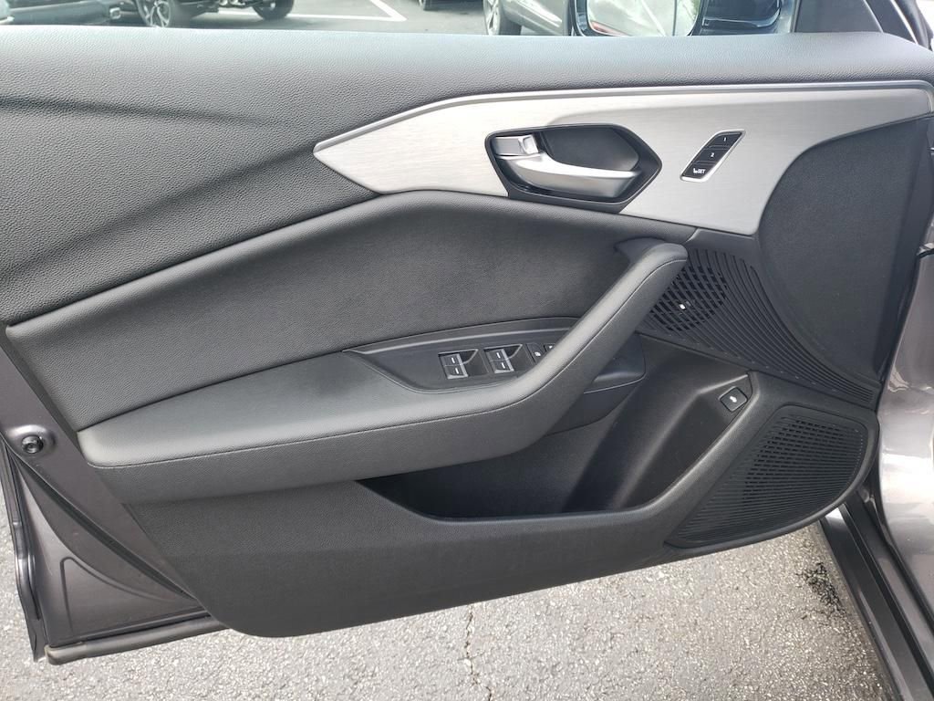Used 2023 Acura TLX FWD image 17