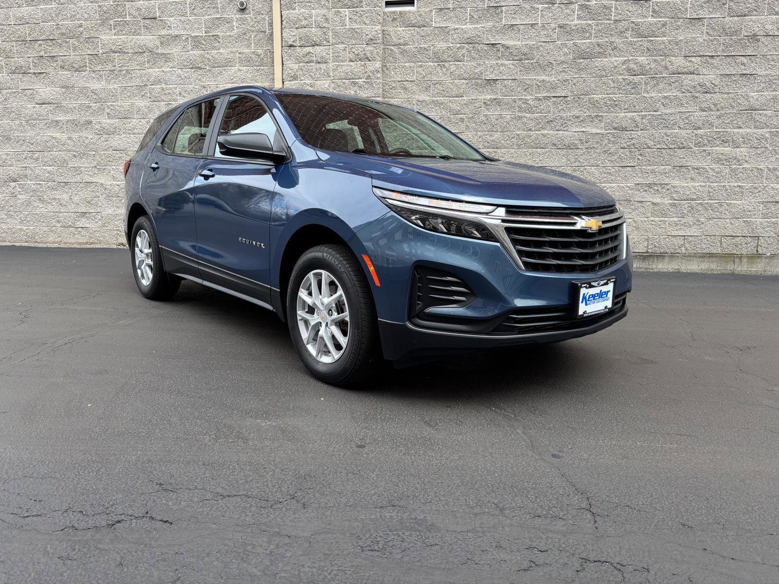 Used 2024 Chevrolet Equinox LS AWD/4WD image 1
