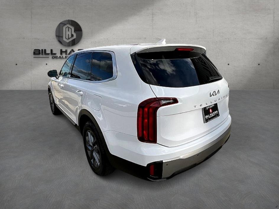 Used 2023 Kia Telluride LX image 7