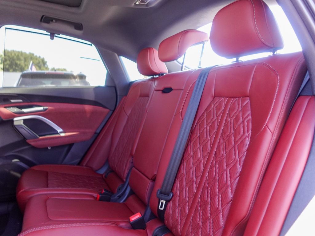New 2026 Audi SQ5 Premium Plus AWD/4WD image 21