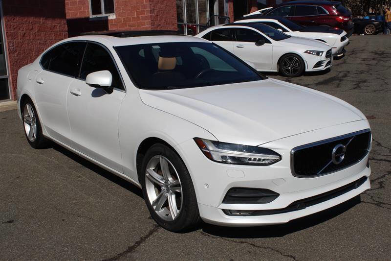 Used 2018 Volvo S90 T5 Momentum w/ Convenience Package image 10