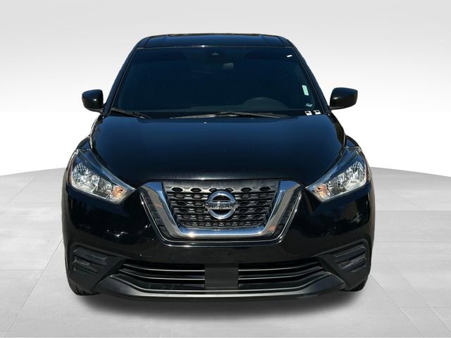 Used 2020 Nissan Kicks S image 8