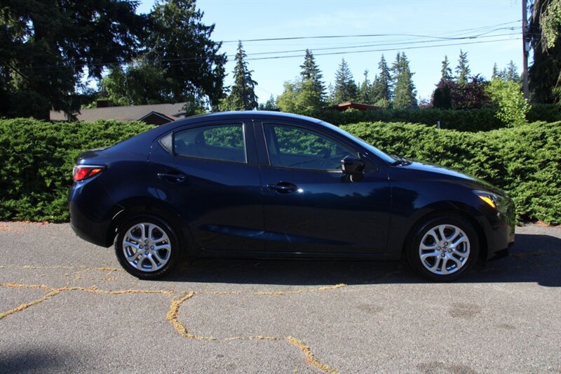 Used 2016 Scion iA FWD image 12