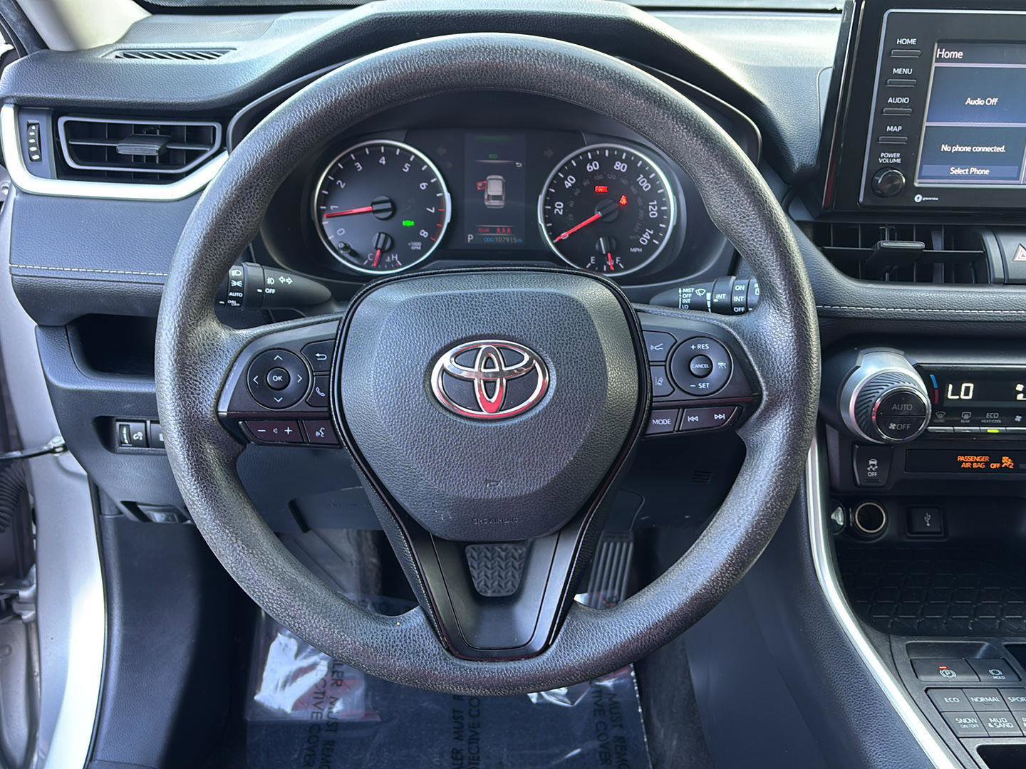 Used 2020 Toyota RAV4 XLE AWD/4WD image 25