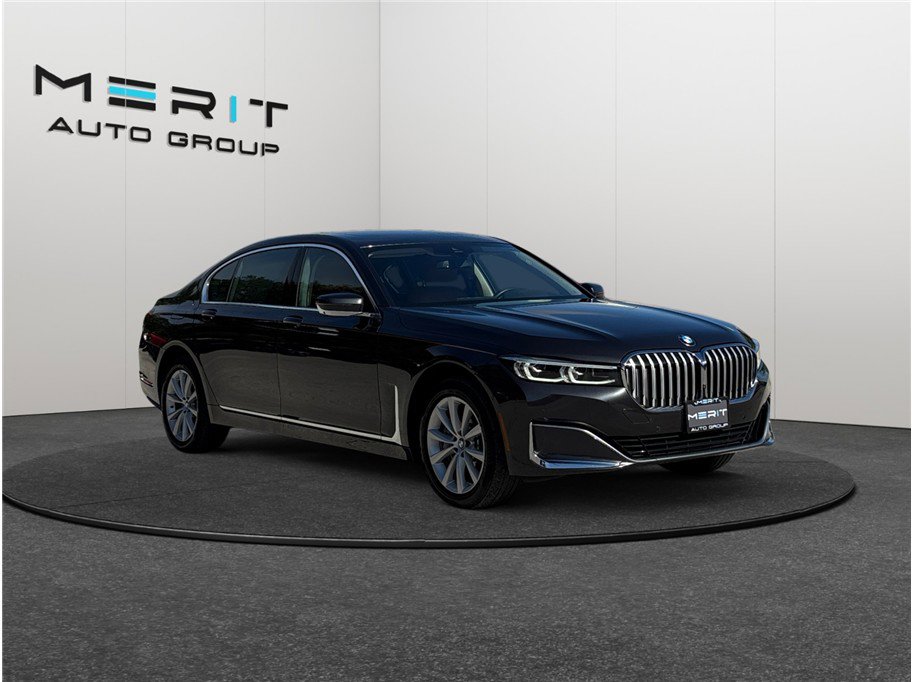 Used 2021 BMW 740i xDrive w/ Premium Package