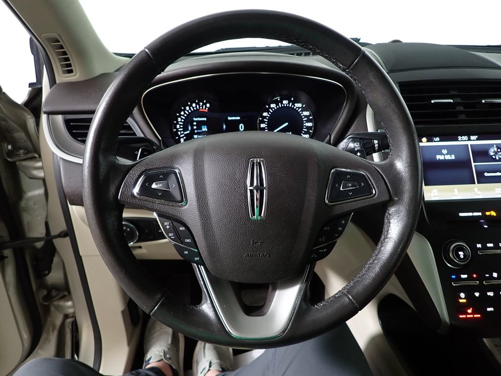 Used 2017 Lincoln MKC Premiere AWD/4WD image 26