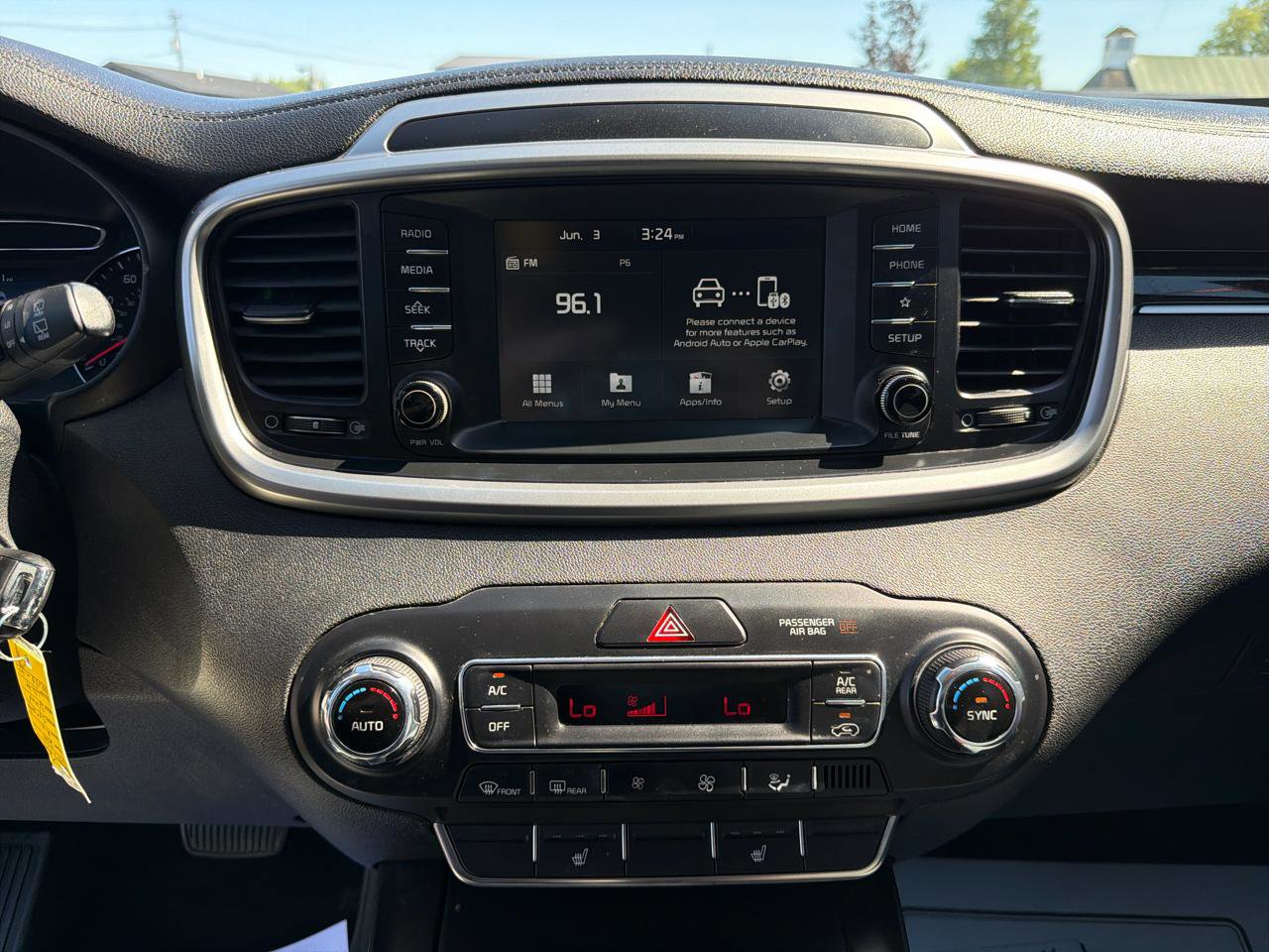 Used 2019 Kia Sorento S AWD/4WD image 11