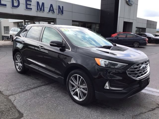 Certified 2023 Ford Edge Titanium AWD/4WD image 1