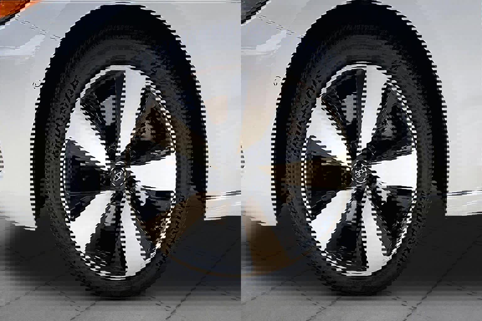 Used 2025 Audi A5 2.0T Premium w/ Convenience Package image 11