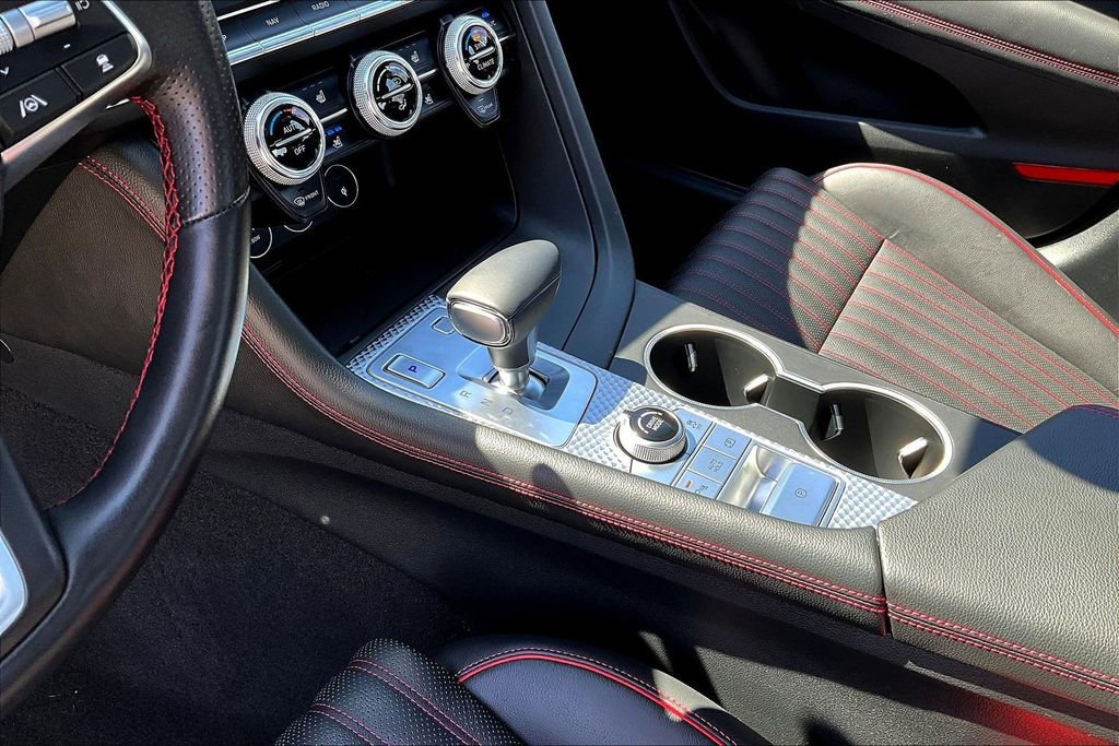 Used 2023 Genesis G70 2.0T w/ Sport Prestige Package image 18