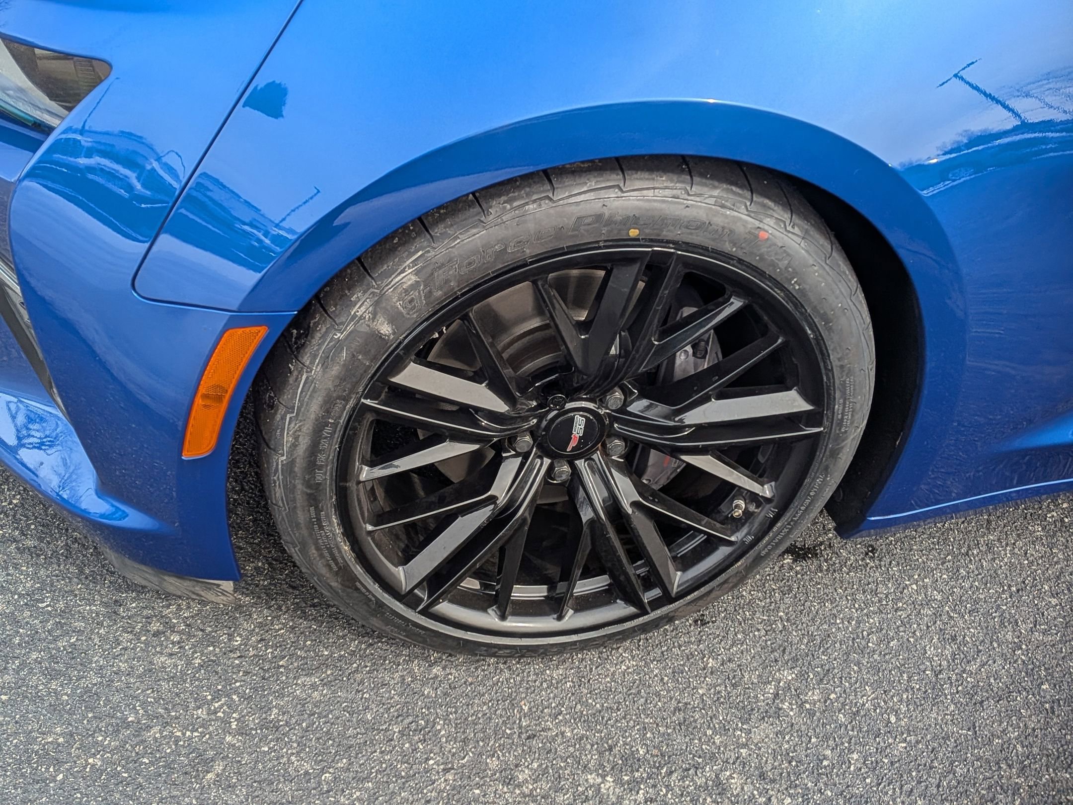 Used 2018 Chevrolet Camaro SS image 12