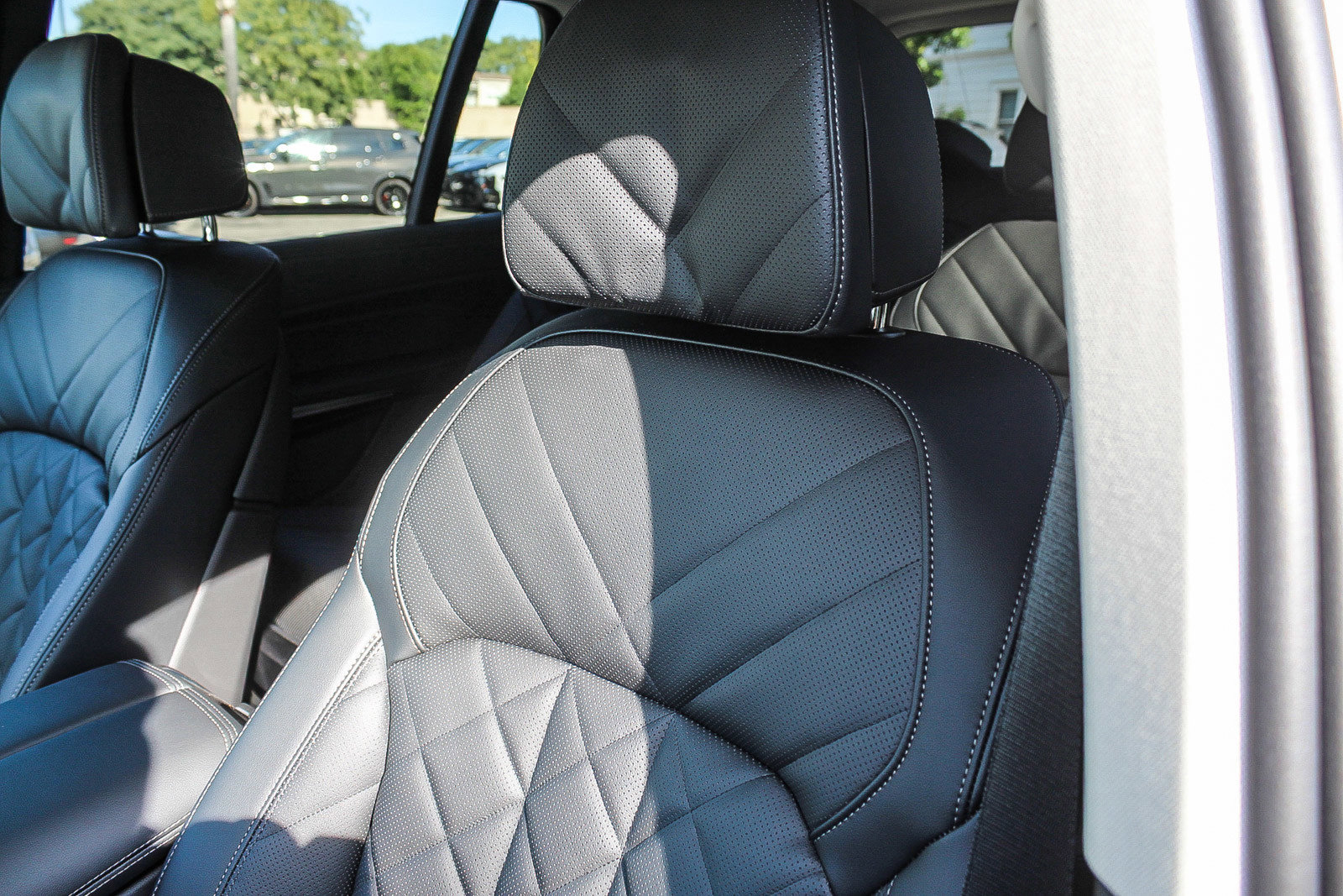 New 2026 BMW X7 xDrive40i image 25