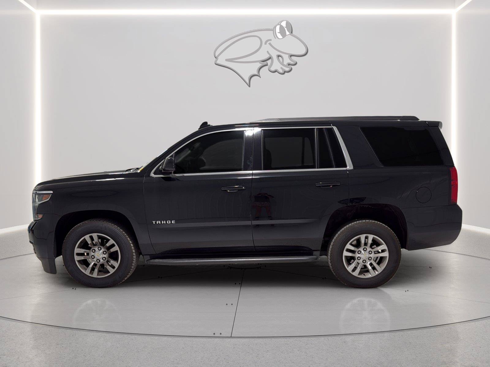 Used 2020 Chevrolet Tahoe LS RWD image 9