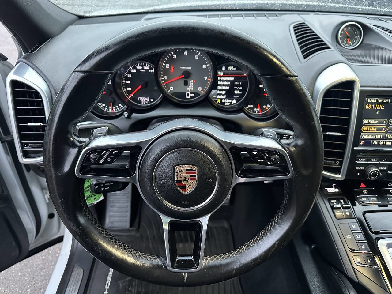 Used 2016 Porsche Cayenne S AWD/4WD image 13