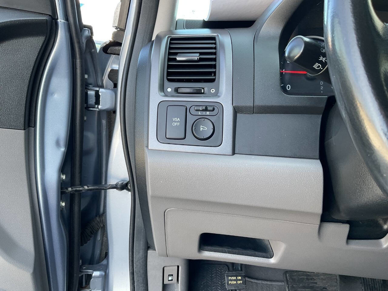 Used 2008 Honda CR-V EX-L image 16