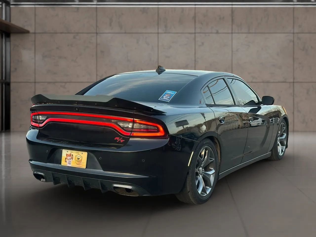 Used 2015 Dodge Charger R/T w/ Plus Group RWD image 4