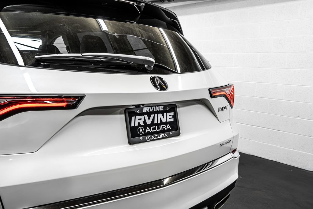 New 2026 Acura MDX SH-AWD image 16
