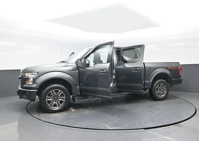Used 2017 Ford F150 XLT w/ Equipment Group 302A Luxury image 23