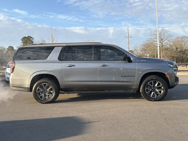 Used 2022 Chevrolet Suburban Z71 image 2