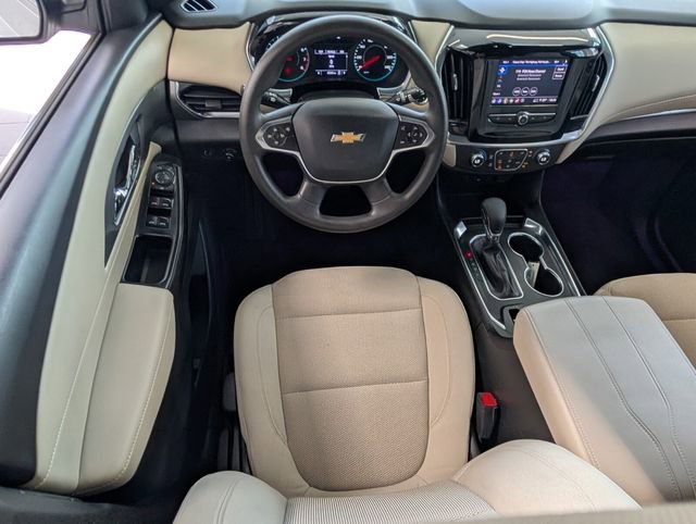 Certified 2022 Chevrolet Traverse LS FWD image 9