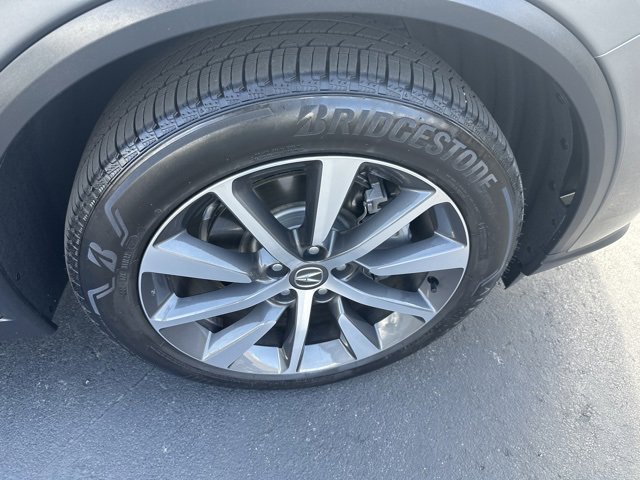 Certified 2025 Acura MDX w/ Technology Package image 22