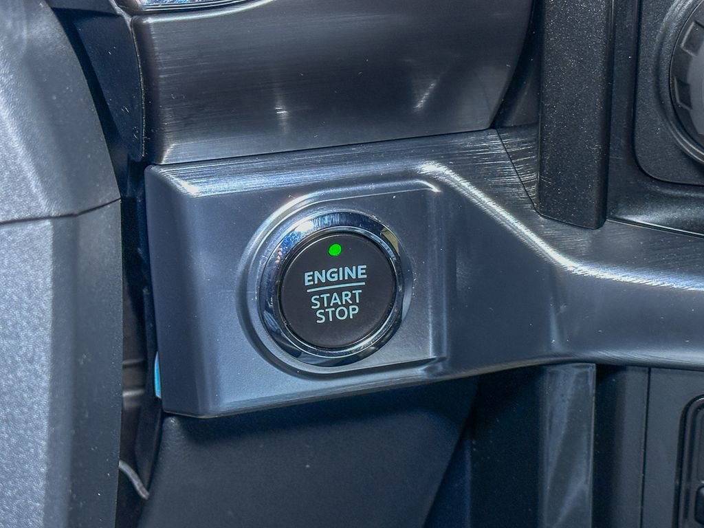 Used 2022 Ford F150 Lariat image 38