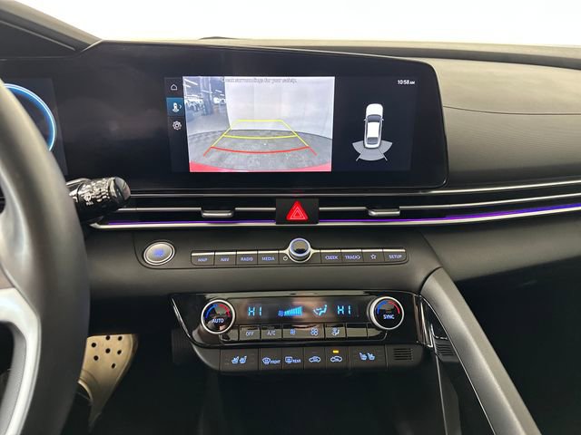 Used 2023 Hyundai Elantra Limited image 22