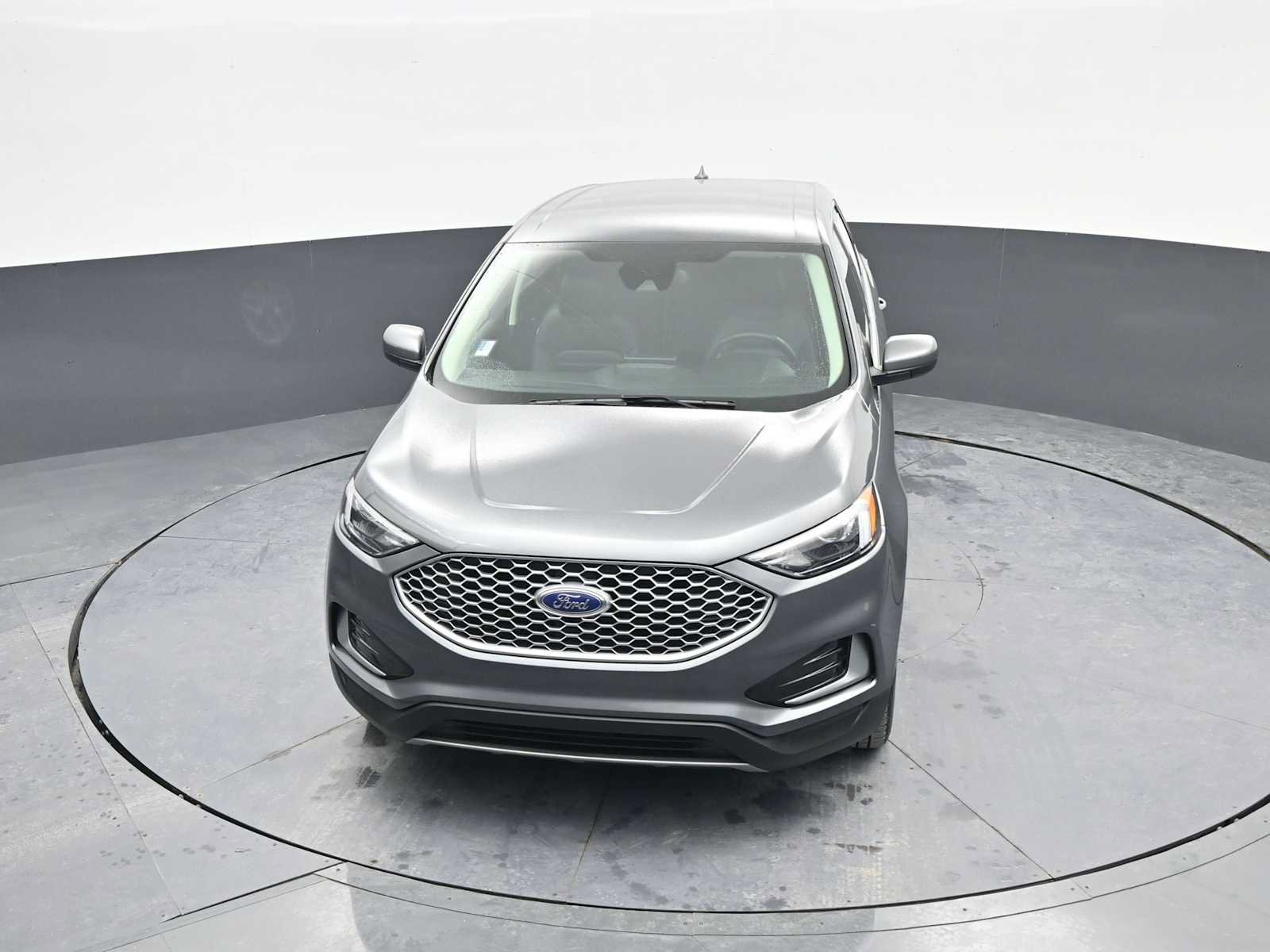 Used 2024 Ford Edge SEL image 29