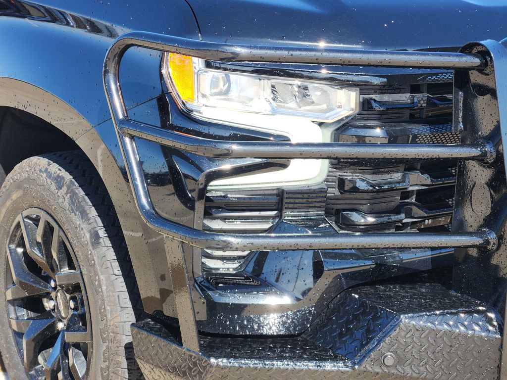 Used 2022 Chevrolet Silverado 1500 RST w/ Convenience Package II image 11