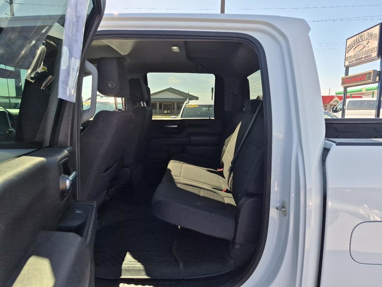 Used 2023 Chevrolet Silverado 2500 LT w/ Convenience Package AWD/4WD image 14