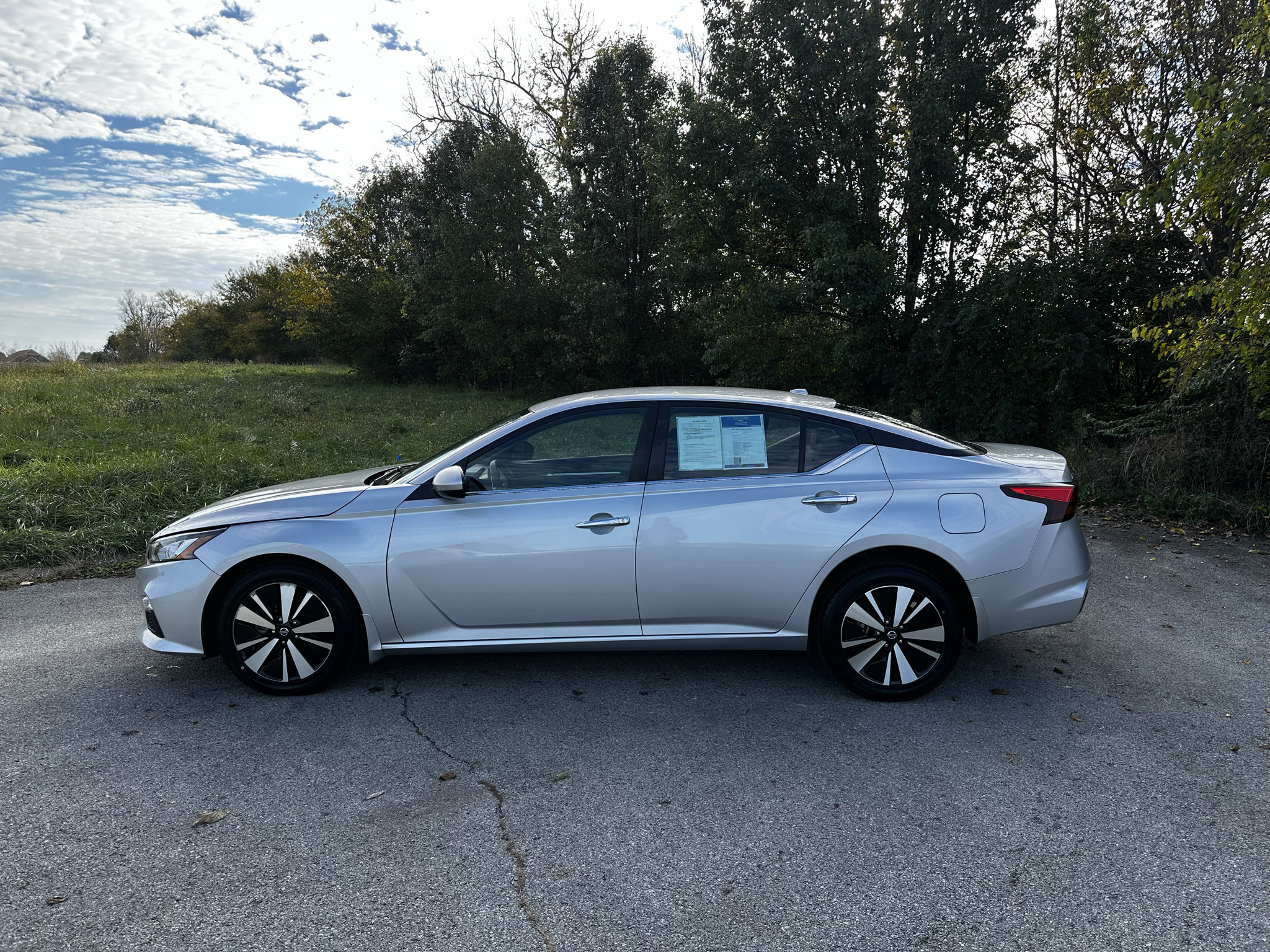 Used 2021 Nissan Altima 2.5 SV AWD/4WD image 5