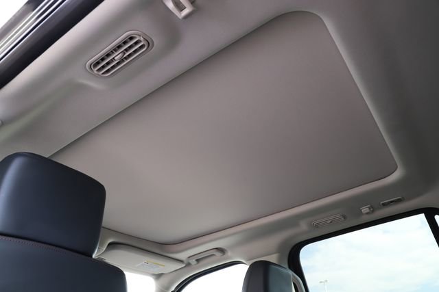 Used 2025 Ford Expedition Max Active image 25