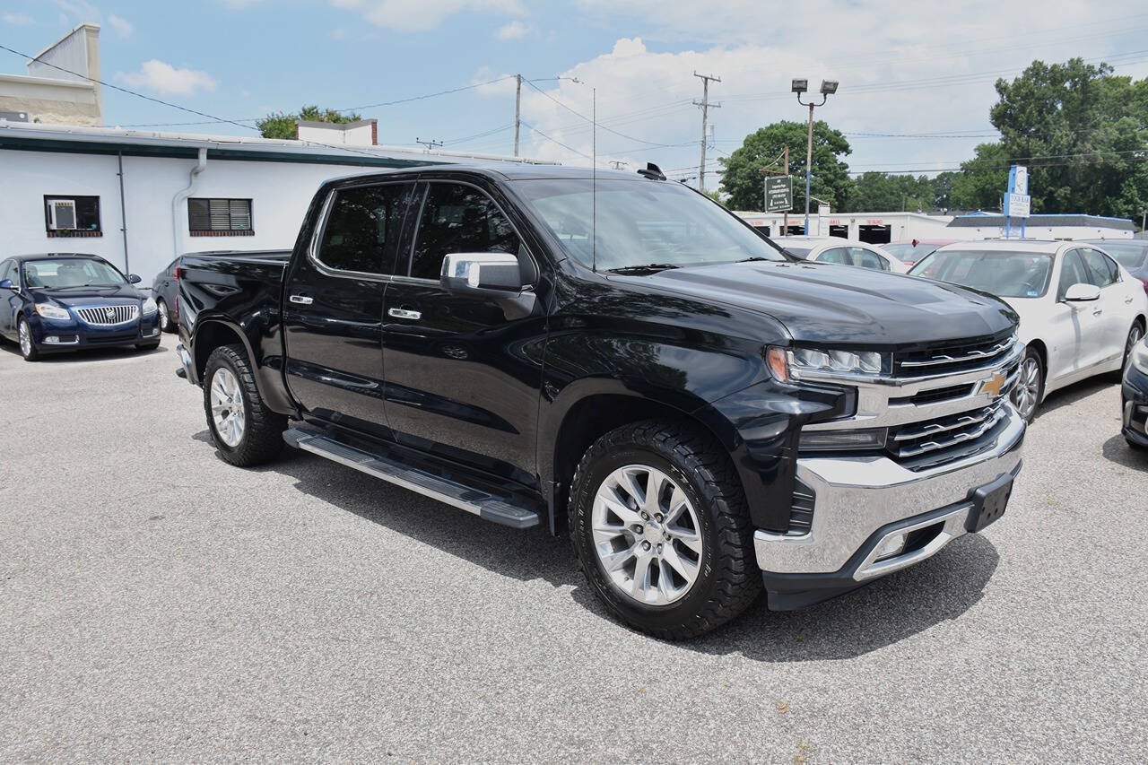 Used 2019 Chevrolet Silverado 1500 LTZ w/ LTZ Convenience Package RWD image 7