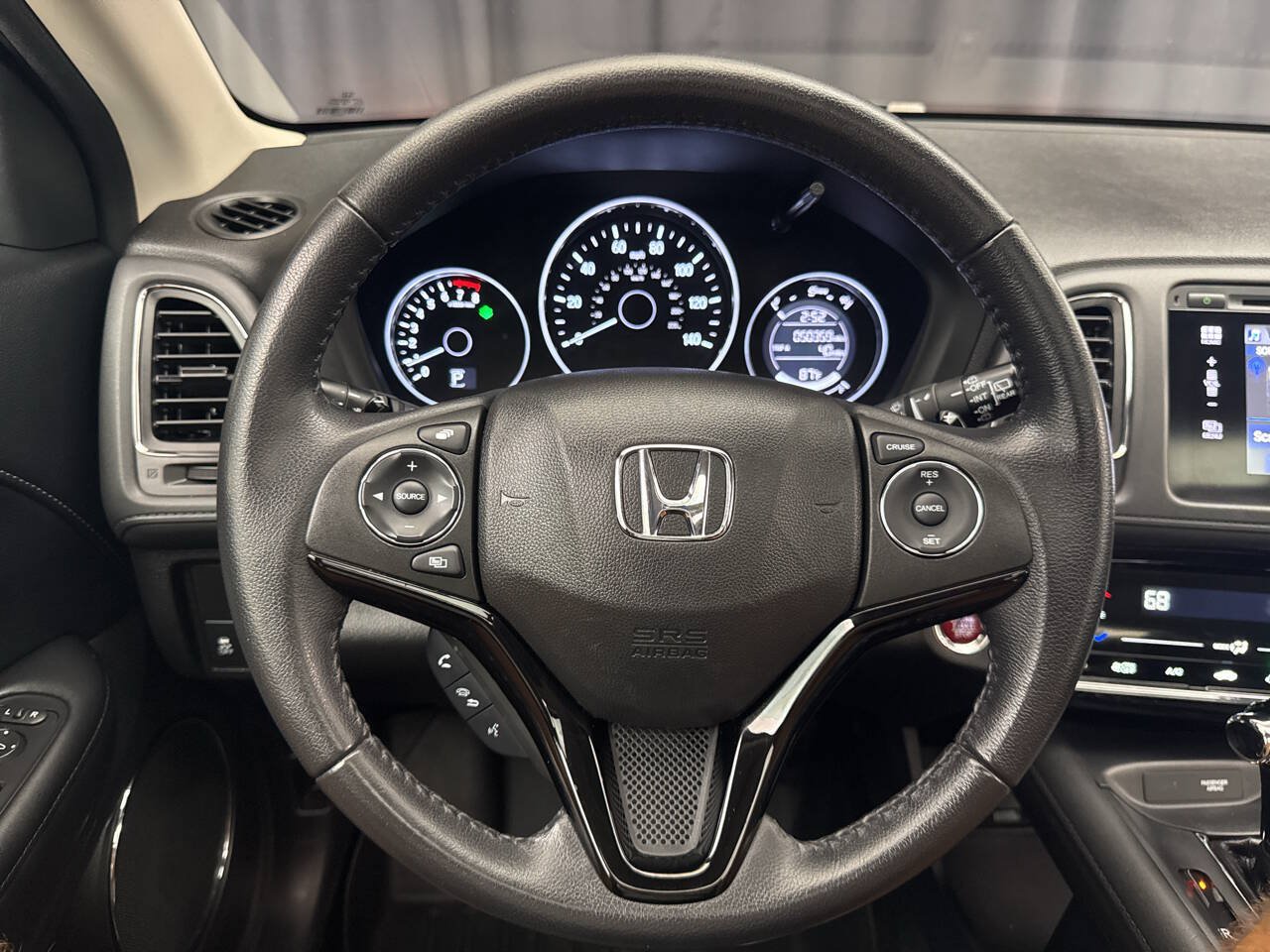 Used 2016 Honda HR-V EX-L image 12