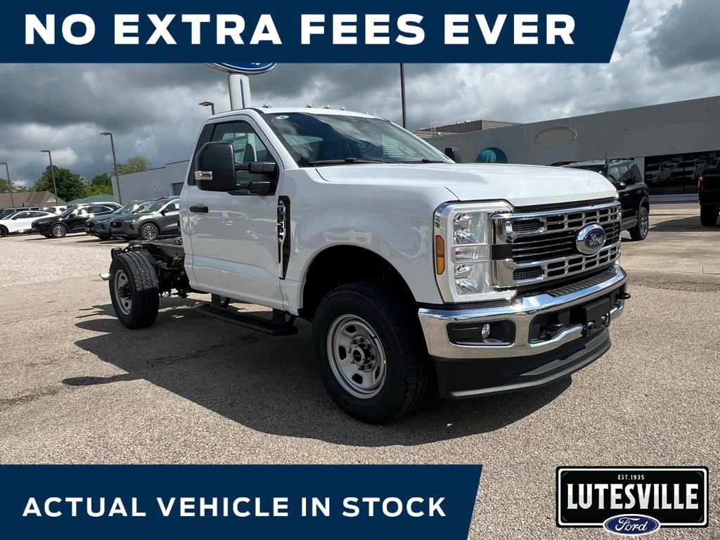 New 2025 Ford F350 XL w/ XL Chrome Package image 1