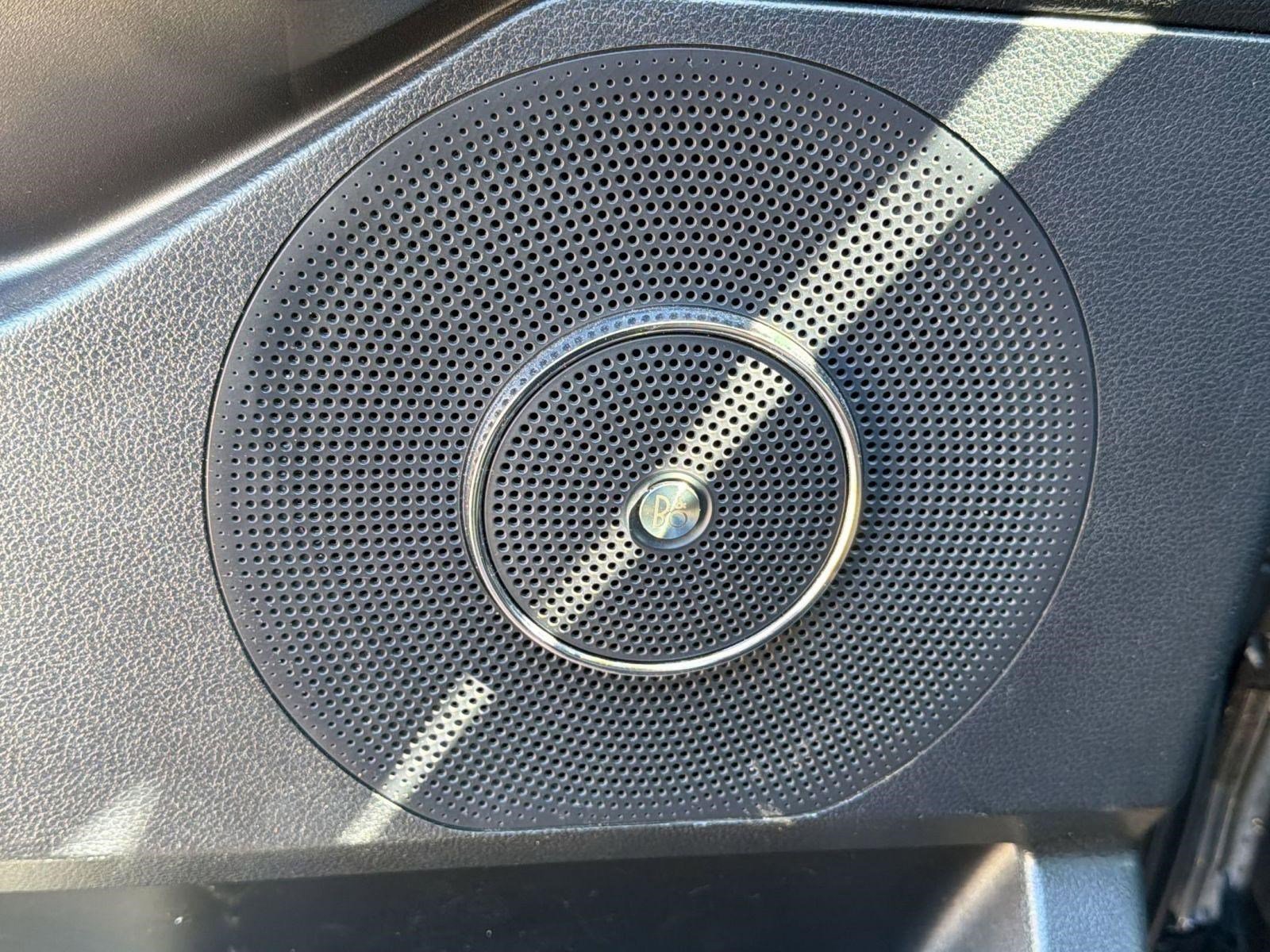 Used 2020 Ford Expedition Limited image 24