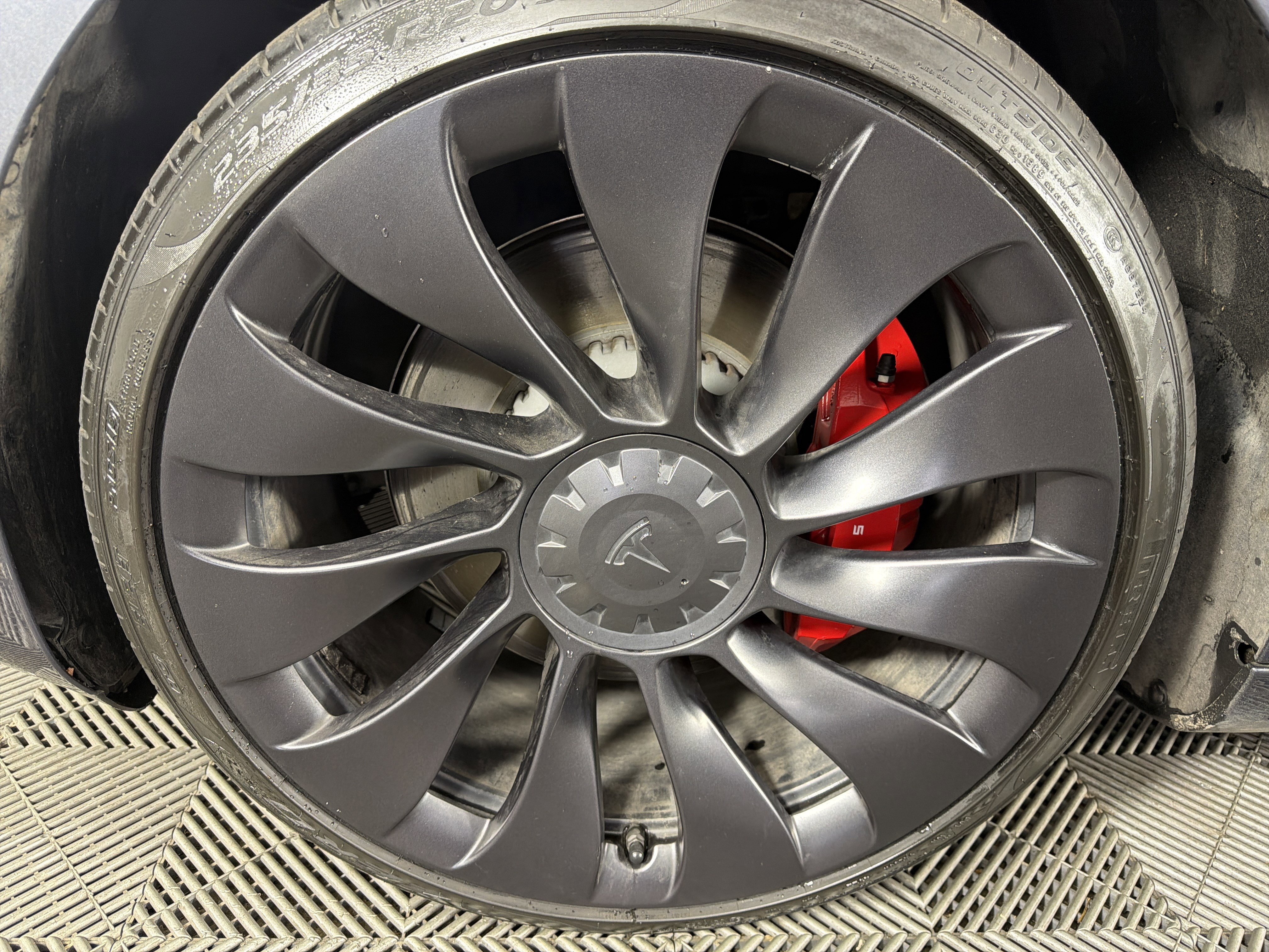 Used 2023 Tesla Model 3 Performance image 6